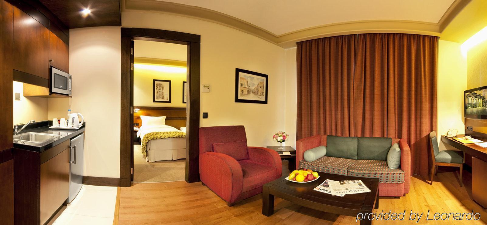 Coral Beirut Al Hamra Hotel Værelse billede