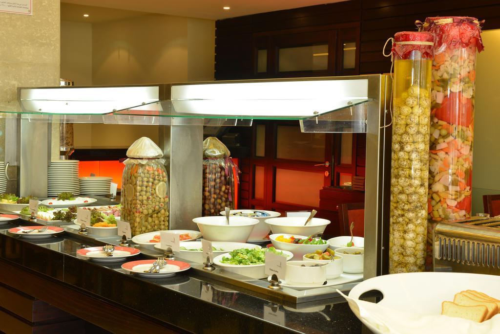 Coral Beirut Al Hamra Hotel Eksteriør billede