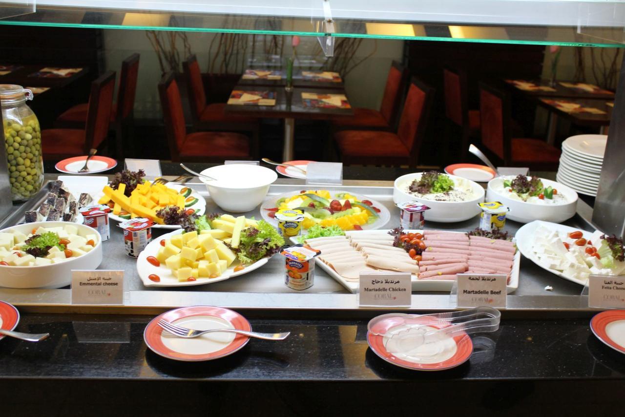 Coral Beirut Al Hamra Hotel Eksteriør billede