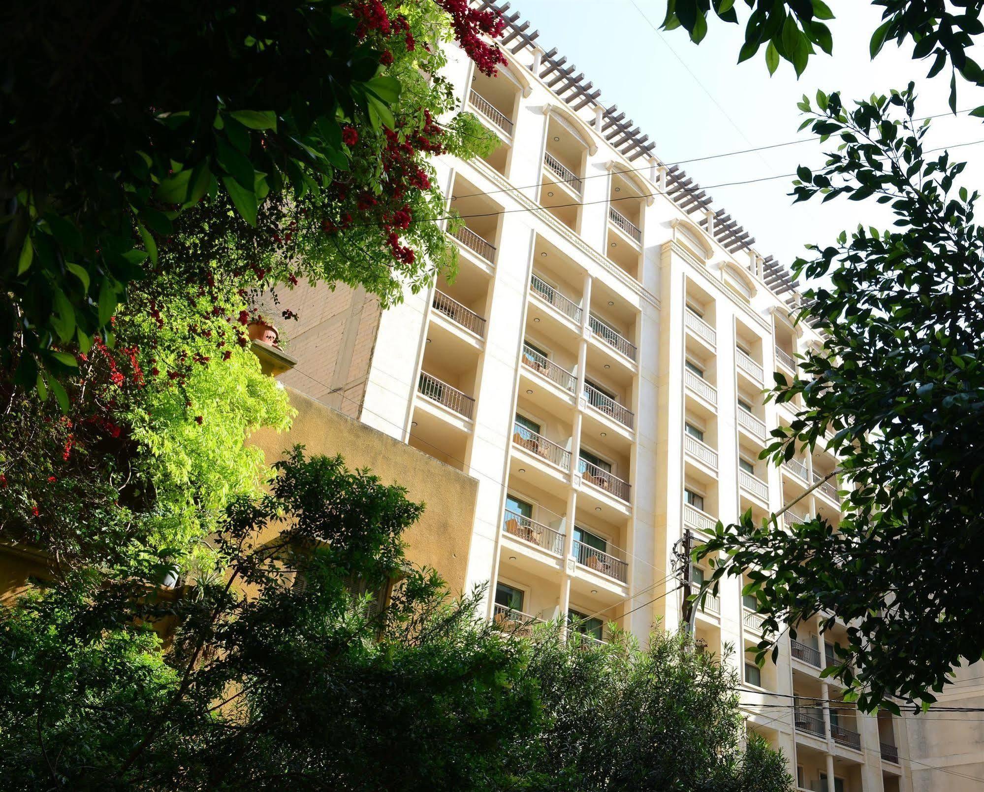 Coral Beirut Al Hamra Hotel Eksteriør billede